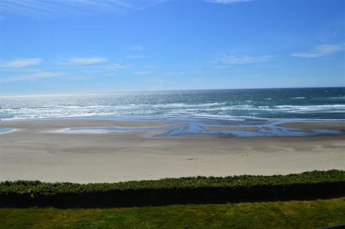 Starfish Manor Oceanfront